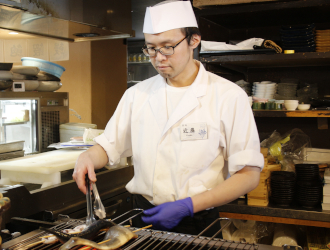 株式会社コズミックダイナー 求人