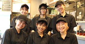 『七宝麻辣湯（チーパオマーラータン）』／株式会社ダイニングイノベーション 求人