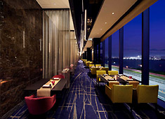 コンパスグループ・ジャパン株式会社／ホテル内レストラン部門 求人 「イル・リストランテ トーキョー」はミシュランの星獲得を目指す、ハイクラスなレストランです。