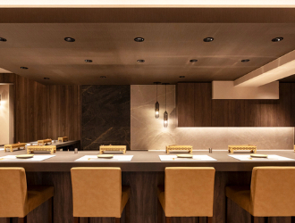 「うしお 銀座」「焼鳥 燃暖」 求人