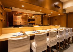 「鮨 海味」「鉄板焼き 海味」 求人 