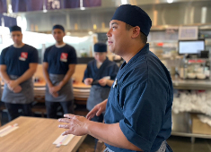 株式会社麺食/羽田産直館・88亞細亞・ヴェトナムアリス・喜多方ラーメン坂内 求人 店長をはじめ重要なポジションが多数ございます。チャンスをつかんでください！