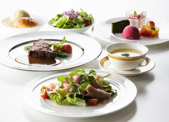 株式会社リオ・ホテルズ 求人 和食・洋食どちらもバランスよく経験を積めるのもホテルならではのメリットです！将来、独立を目指す方大歓迎です。