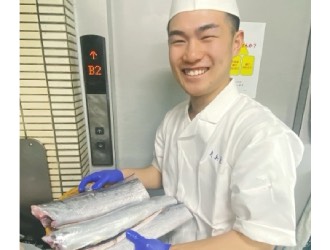 銀座 久兵衛 銀座久兵衛で、どこでも通用する江戸前寿司や和食の経験と技術を積みませんか。