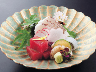 大東企業株式会社（和食・居酒屋部門） 求人 和食・居酒屋経験者を大歓迎！カジュアルなお店での経験を活かして、より料理のクオリティを高めたい方、大歓迎！