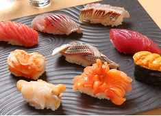 寿司幸（すしこう） 求人 意見や提案が通りやすい風通しの良い環境！意見を取り入れながらより良い職場づくりを進めていきたいと考えています。