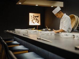 株式会社double（ダブル） 求人 本格江戸前寿司店など、経験豊富な料理人・職人が活躍するスタイルのお店もあります。今での経験を活かしてください。