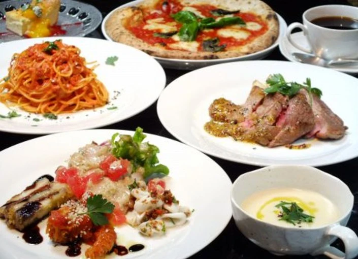 Asian Cafe Hiroz（アジアンカフェ ヒロッズ）／有限会社杉田モータース 求人 それぞれの料理にこだわり、店内調理を大切に各種料理を提供しています。