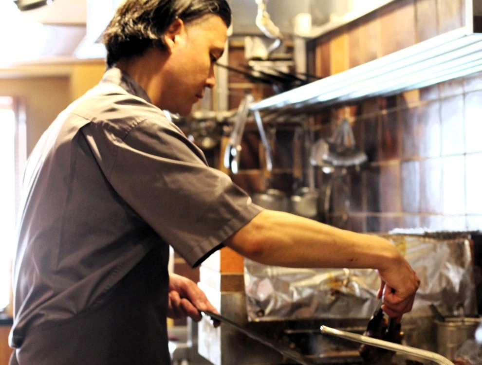 『鮨 乃南』『fragment 麻布十番』『海玄』etc.／株式会社SURF&TURF【やま幸グループ】 求人