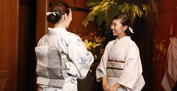 株式会社 瀬里奈 求人