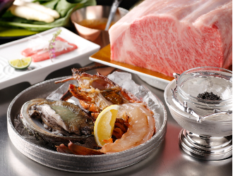 株式会社 瀬里奈 求人 最高級の神戸牛はもちろん、魚介や野菜、旨味たっぷりのかになど、どこよりも良い四季折々の食材を扱えます。