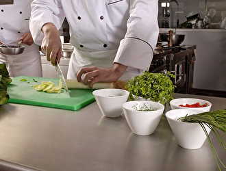 株式会社トランプス 求人