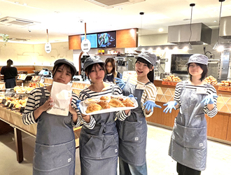 LE CROISSANT（ル・クロワッサン）/ベーカリー ラボ 求人