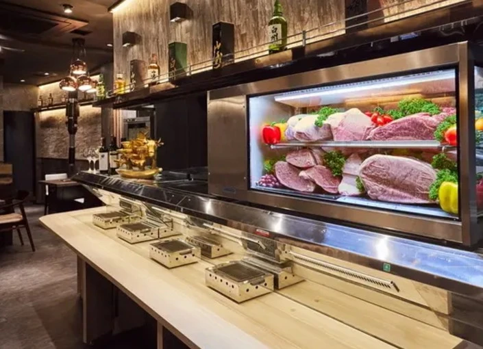 『麻布十番 鉄板焼 琥王（こおう）』 求人 既存店の人気焼肉店『一等焼肉』は地元大塚で愛されるお店です。