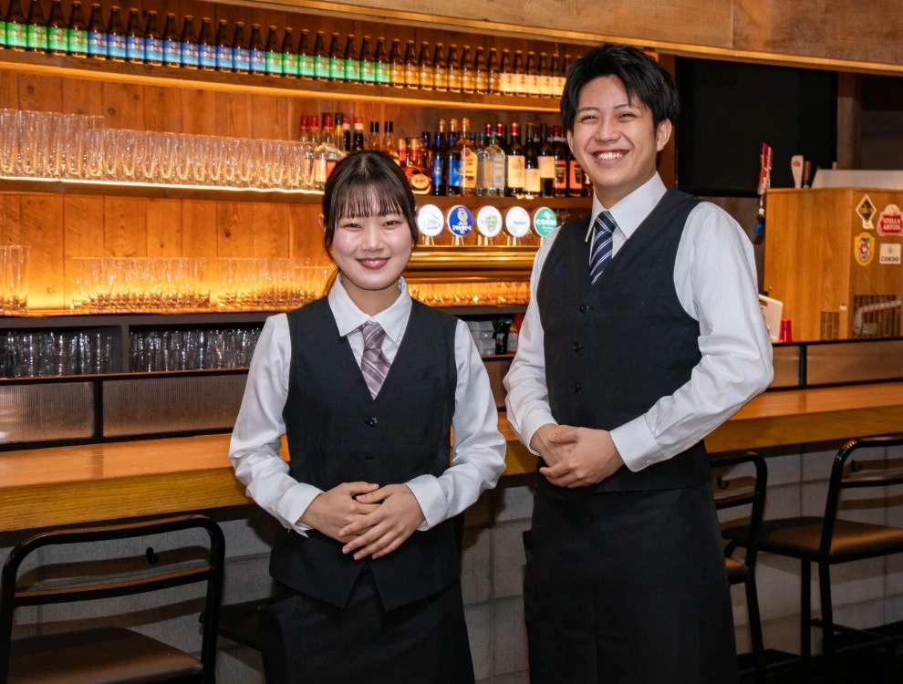 株式会社第一興商 求人 食と遊びが融合した上質な大人のためのエンターテイントダイニング。新しい業態が続々誕生しています。