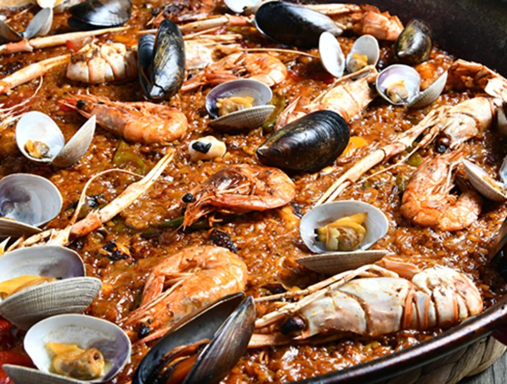 『CASALINA 本店』『Spanish Bar CASALINA+2』【CASALINAグループ】 求人