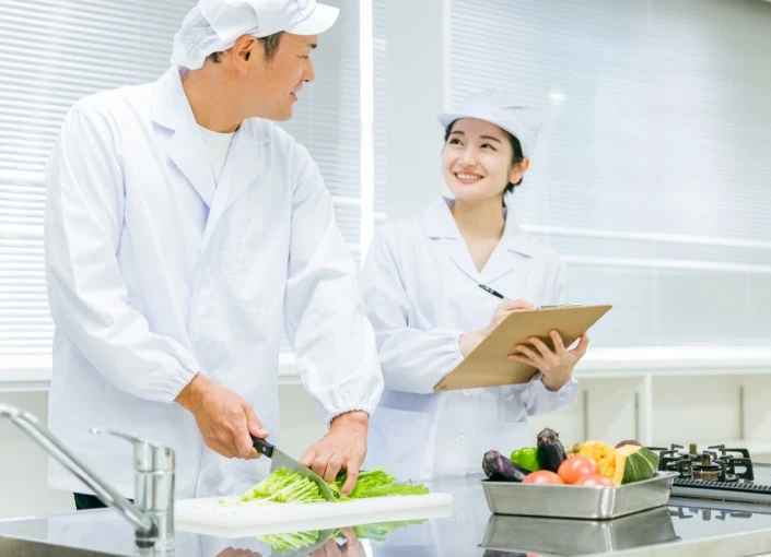株式会社スエヒロ【施設内食堂・給食／学校・保育園・幼稚園給食事業】 求人 沢山の方の健康や笑顔を守る仕事を一緒にやりましょう！経験ジャンルは不問とし年齢などを含め広い視野で採用活動を実施中です。