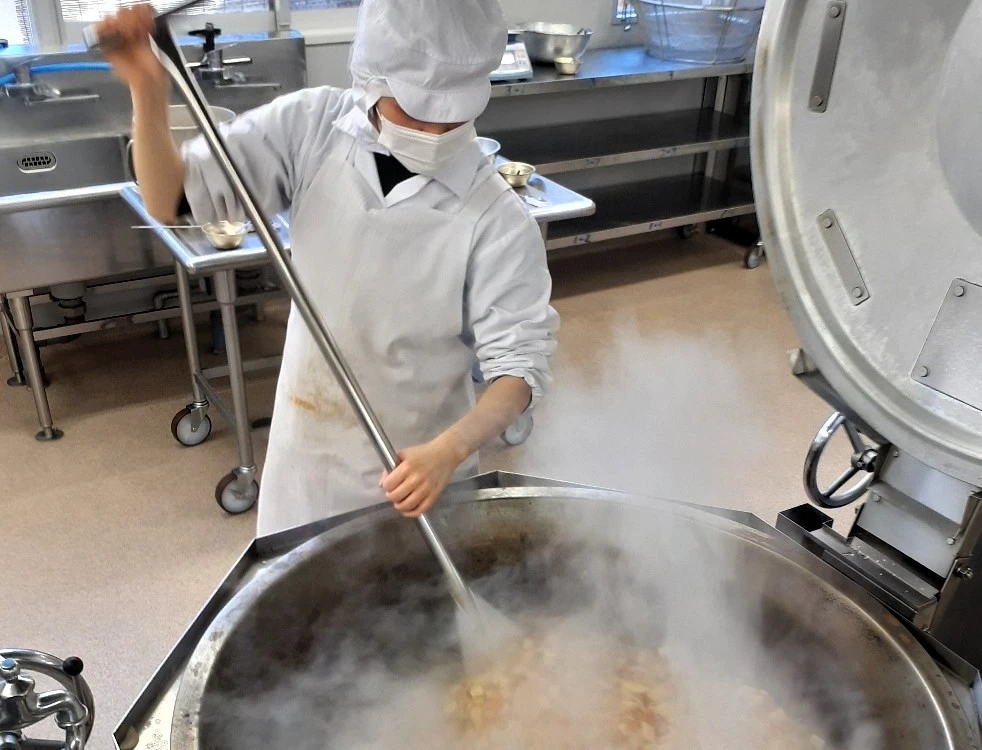 日本給食株式会社 求人