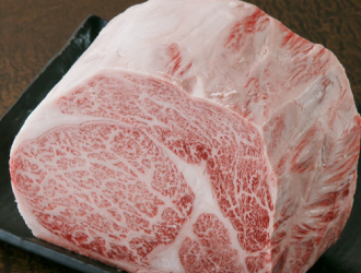 焼肉せんりゅうグループ 求人 各店舗で肉は手切り。肉の技術や知識を学びたい方にもぴったりです。