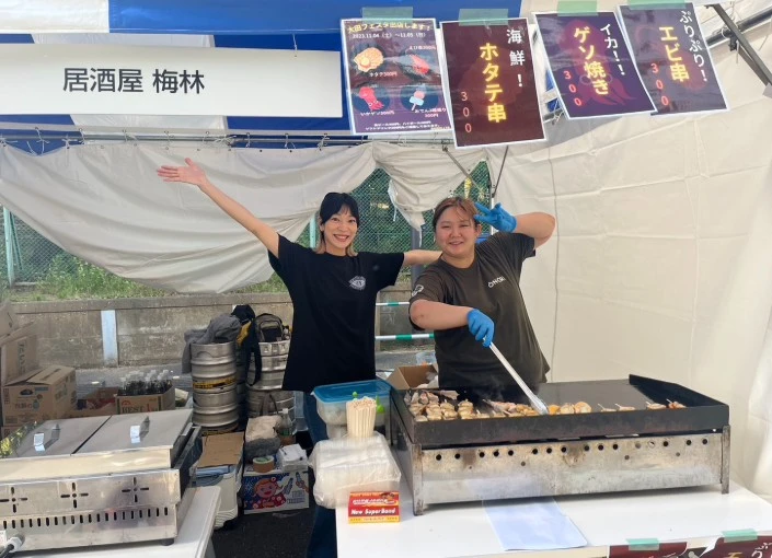 梅林株式会社 求人 地元梅屋敷に密着した店づくり。商店街のお祭りや大田フェスへ出店し街を盛り上げます。