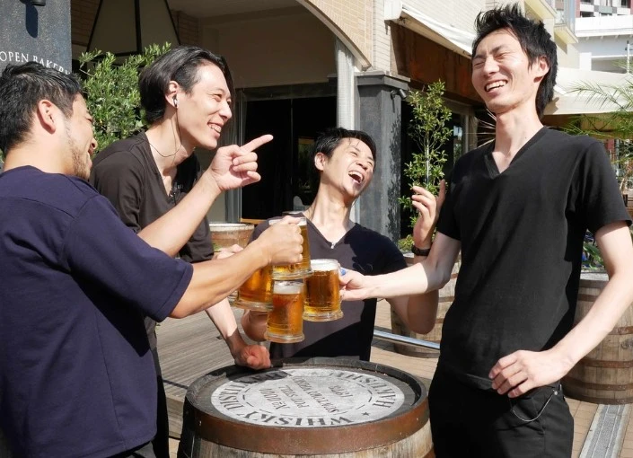 株式会社TRAD 求人 本物の食材、本物の技術、本物のサービス。あなたらしいキャリアをここから。