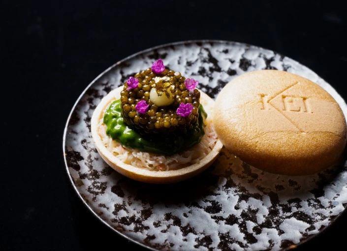 『KEI Collection PARIS』 etc.／株式会社Maison KEI 求人 「おいしい料理」とは？「心地よい接客」とは？自ら考えて疑問を持ち、答えに向けて仕事に取り組める方を求めています。