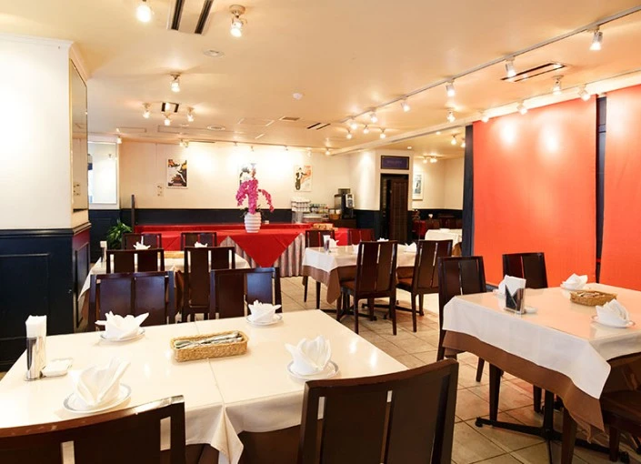 赤坂陽光ホテル／RESTAURANT BRILLANTE 求人 観光・研修・宴会・パーティーと様々な目的で訪れる方々へ、おもてなしを提供してください！