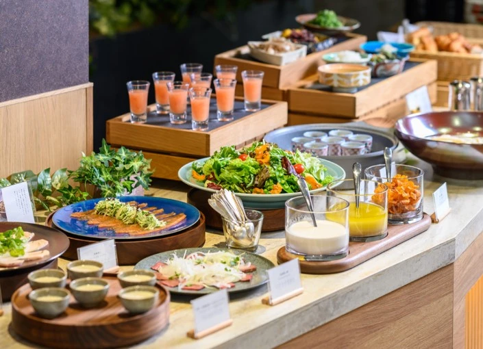 株式会社リオ・ホテルズ 求人 日本全国の選りすぐりの食材で作る料理。それに加えてあなたの笑顔でおもてなしをしませんか。