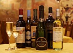 IL BOCCALONE（イル・ボッカローネ）／イル・ボッカローネ株式会社 求人 自社でイタリア各地から直輸入しているワインと共にソムリエを目指す・資格を活かしたい方への支援も充実！（現在3名が資格保有）