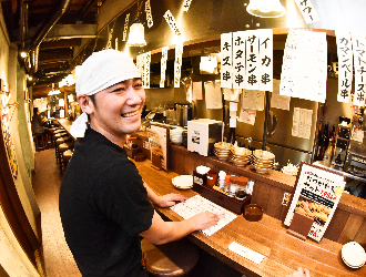 株式会社聚楽 求人 洋食・スペイン・和食・居酒屋部門と幅広く展開！一つのジャンルに囚われず、色々経験できるのは大手企業ならではの魅力◎