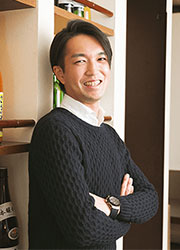 株式会社rings（rings CO.,Ltd.）／「焼鳥酒場 本田商店」「WARAIYA」「藁い屋」「鶏ジロー」「肉寿司」 求人