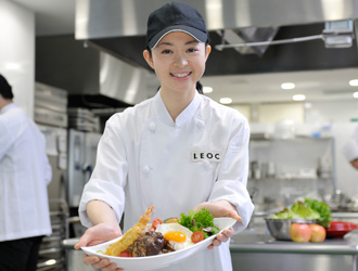 株式会社LEOC（レオック） 求人