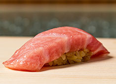 株式会社 プレジャーフーズ 求人 古くからお付き合いのある、独自のルートで取り寄せた厳選食材を使用