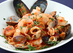 「Italian Cafe＆Bar Piatto」／フューチャースペース 求人 ▲食材の味を活かした、シンプルなイタリアン。自信を持ってお客様に提供して下さい。