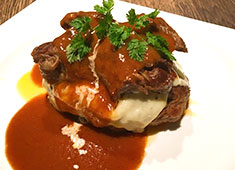 焼肉ますお／株式会社Mr.（ミスター） 求人 ランチでは洋食経験を活かせるメニューも取り揃えています。調理経験がしっかりと活かせる環境です！