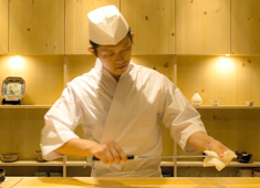 【和食・焼鳥 鳥幸 国内事業部】【鳥幸 ニューヨーク開業準備室】（東京レストランツファクトリー株式会社） 求人 【sushi AMANE】
2017年7月OPEN！
N.Yでミシュラン１ツ星獲得★