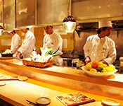 株式会社ダイナック(サントリーグループ・東証2部上場企業) 求人