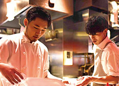 株式会社 浜倉的商店製作所 求人 ▲男女・年齢関係なく、個性ゆたかなスタッフが活躍中！枠にはまるのではなく、新しいことへチャレンジしたい方ぜひ！