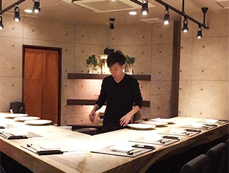 A「CROSSOM MORITA 麻布店」／B「CROSSOM MORITA」 求人