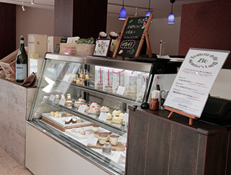 Trattoria dello ZIO　他 求人