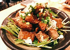 やきとん えん家／株式会社もとやカンパニー 求人 バリエーション豊富なメニュー構成！
