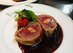 Bistro Darbre （ビストロ　ダルブル） 求人 目でも楽しめるフランス伝統料理を提供しております！