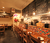 TRATTORIA 2colori（ドゥエコローリ） ／+ebi-ro （エビイロ）／+ruli-ro（ルリイロ） 求人