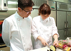エイチアイインターナショナル株式会社／Trattoria La Cenro（トラットリア ラ センロ） 求人 スタッフのコミュニケーションが取れた環境を作っていきます。