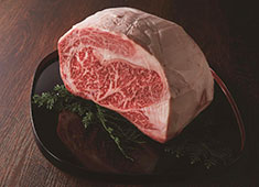 赤坂新店（仮称）プロジェクト／TOKUJU CO., LTD.（株式会社 徳壽） 求人 老舗ならではの高品質な黒毛和牛が扱える貴重な環境です。