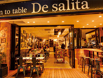 「Farm to table Desalita」「STEAK HOUSE BIG BEAR」etc. 求人