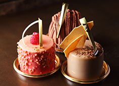Patisserie and Cafe DEL'IMMO（デリーモ）／株式会社スイーツデザインラボ 求人 スイーツを専門的に学んでいきたい方も大歓迎です！パティシエとし何倍も成長できることをお約束します。