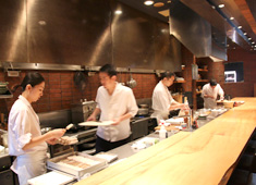 和食 六本木 蕎麦前 山都、他 求人 【銀座KAN】
銀座
客席数24席
客単価7500円