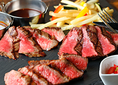 「Grill＆Wine LAPO」「現代割烹 Terra」「廩 三軒茶屋」／株式会社大黒流通チェーン 求人 料理人が純粋に料理を楽しんでいます！