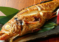 株式会社ザガット 求人 ▲焼き方に技術が求められる「原始焼」の調理法